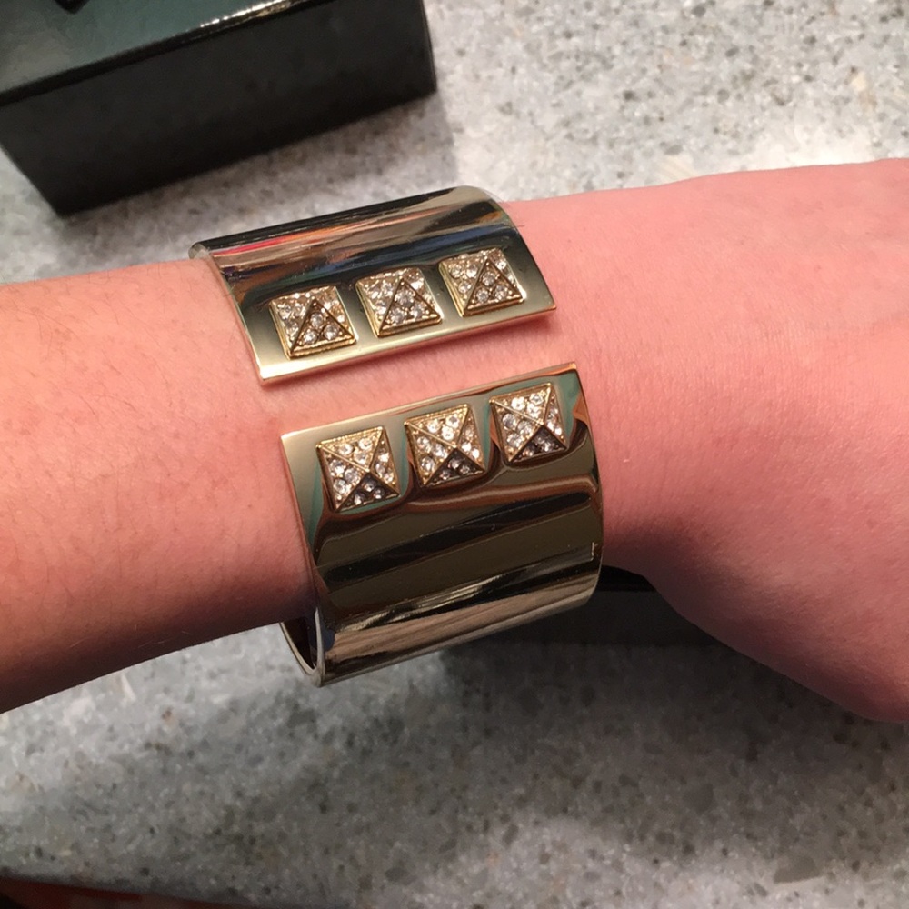 Bracelet gold